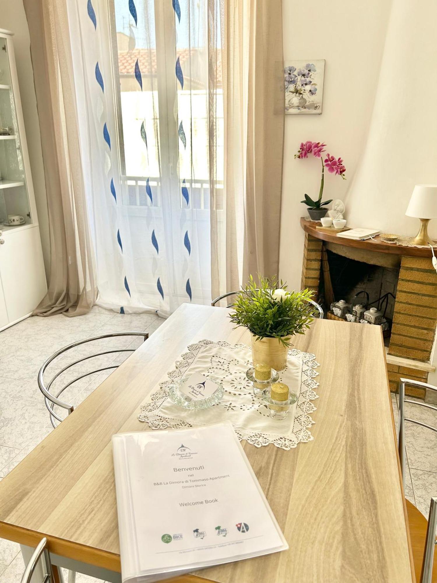 B&B La Dimora Di Tommaso Apartment - Dimora Storica Bike Friendly 奥托纳 外观 照片
