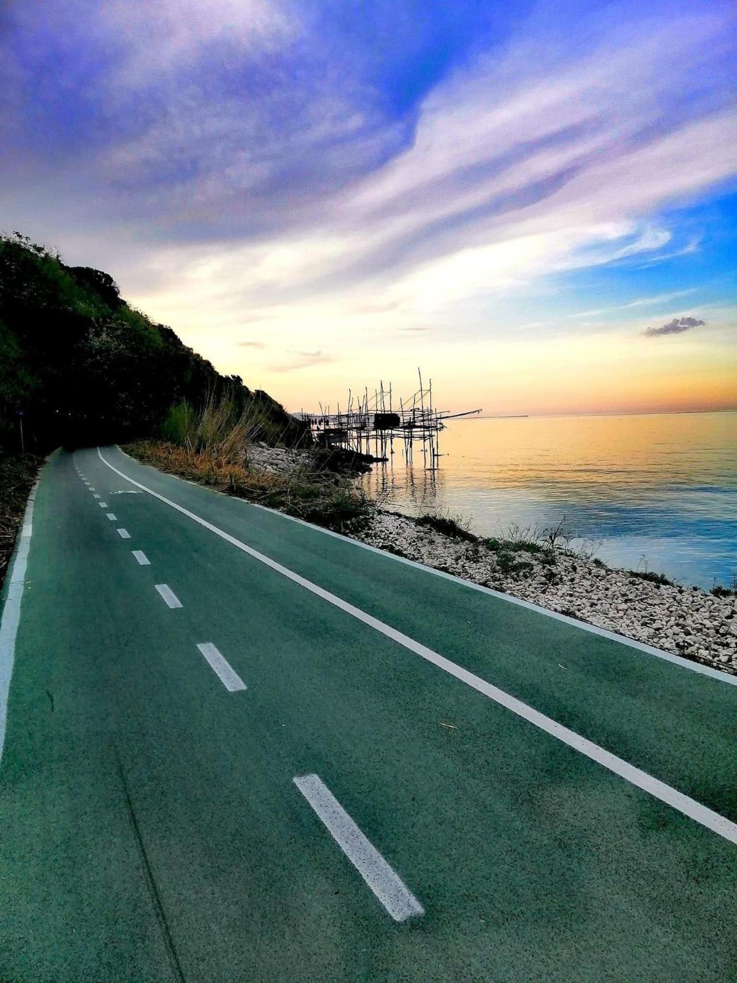 B&B La Dimora Di Tommaso Apartment - Dimora Storica Bike Friendly 奥托纳 外观 照片