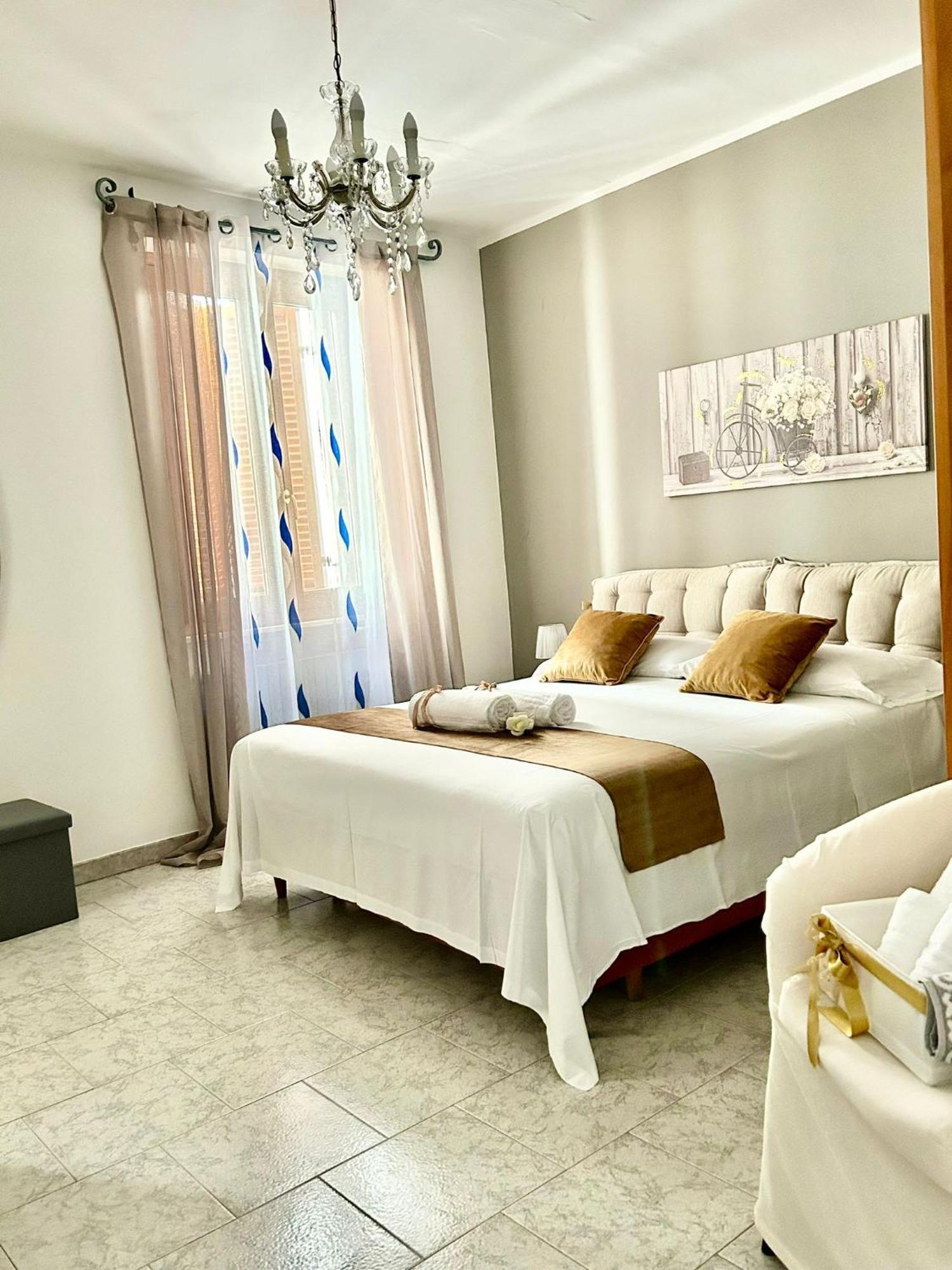 B&B La Dimora Di Tommaso Apartment - Dimora Storica Bike Friendly 奥托纳 外观 照片
