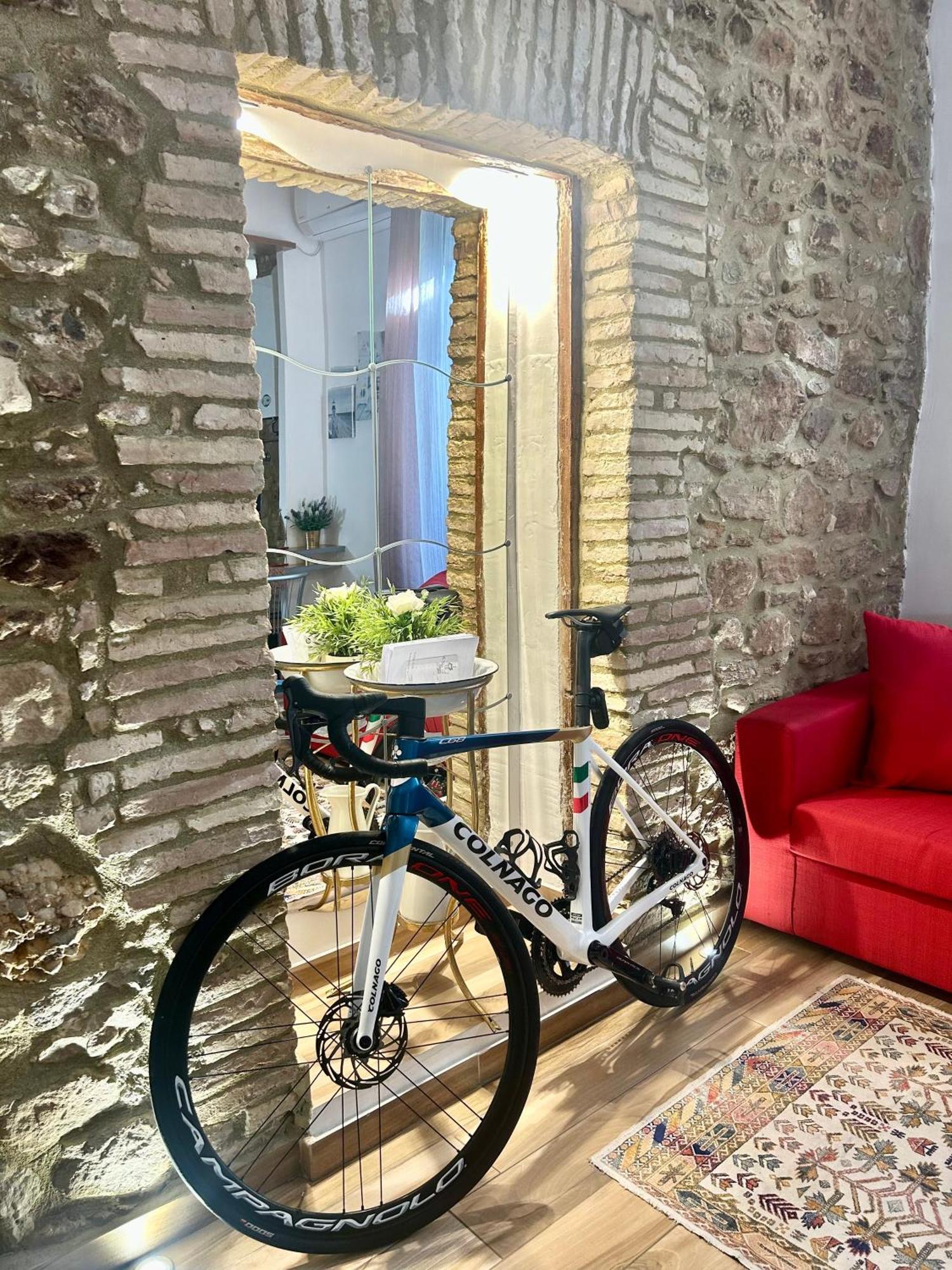 B&B La Dimora Di Tommaso Apartment - Dimora Storica Bike Friendly 奥托纳 外观 照片