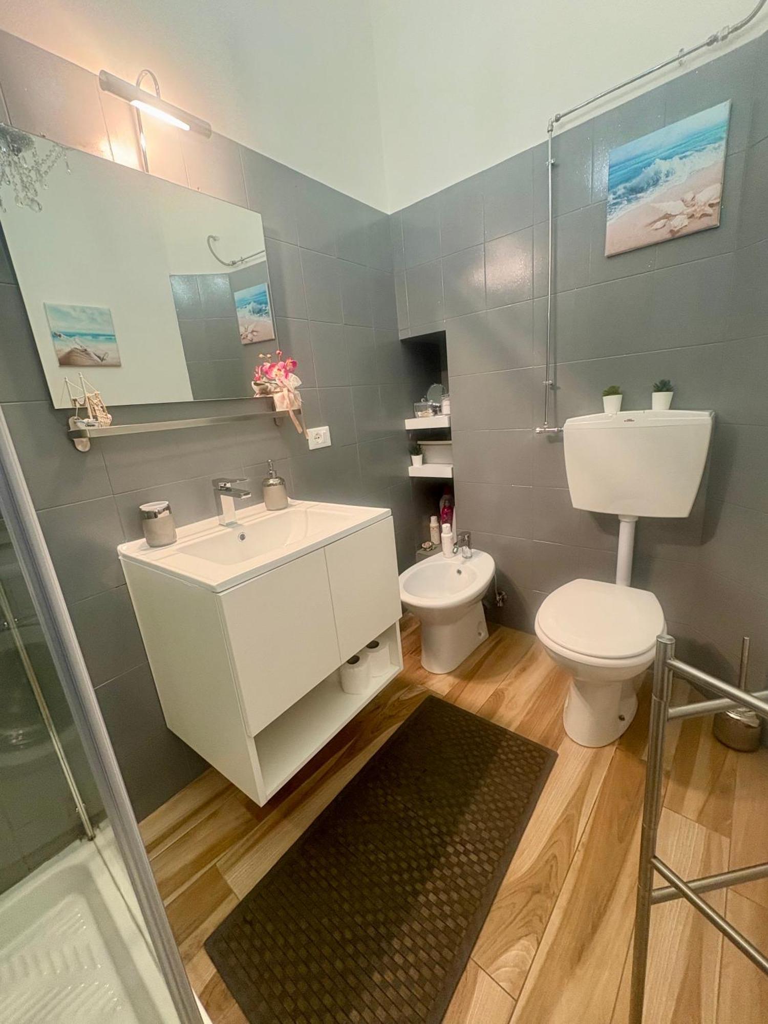 B&B La Dimora Di Tommaso Apartment - Dimora Storica Bike Friendly 奥托纳 外观 照片
