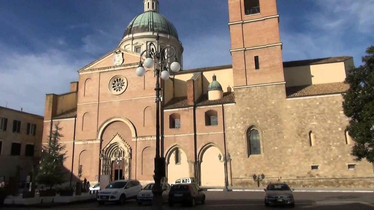 B&B La Dimora Di Tommaso Apartment - Dimora Storica Bike Friendly 奥托纳 外观 照片